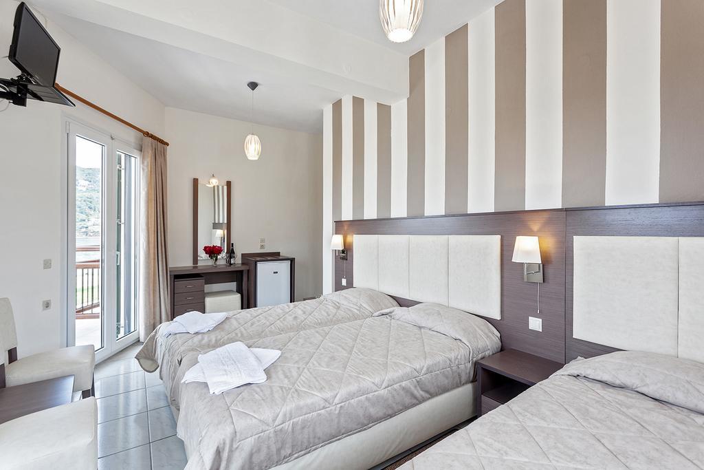 Akti Fine Rooms Skopelos Town Exterior photo